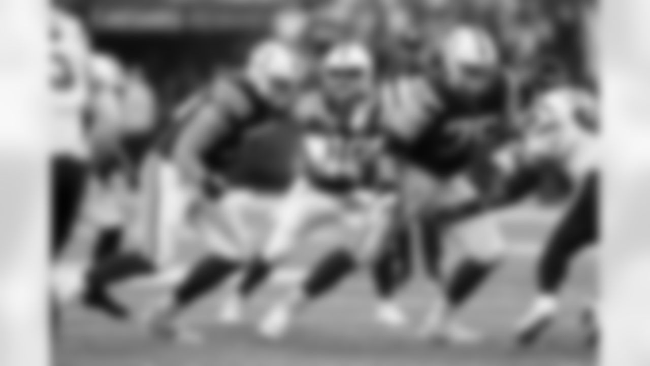 73 T Blake Freeland, 75 G Will Fries