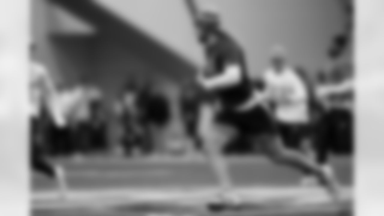 Indianapolis Colts tight end Tyler Warren (84) runs the ball during the 2026 Pro Bowl Game on Tuesday, February 3, 2026 in San Francisco, California. (Kara Durrette/NFL)