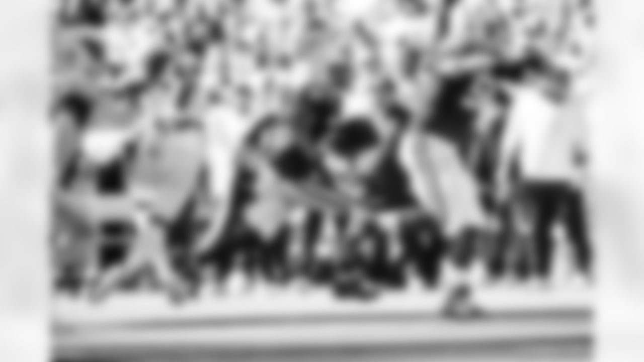 RB Jonathan Taylor #28