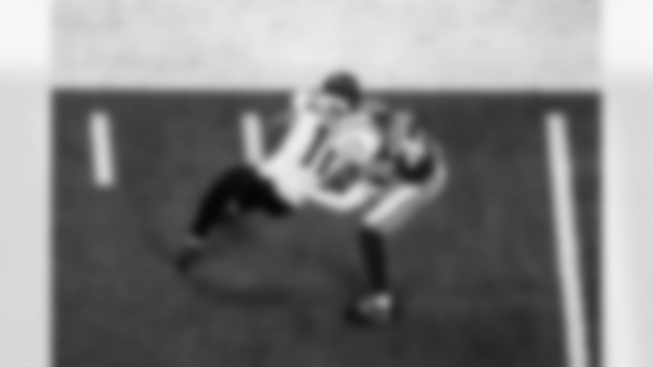 CB Cameron Mitchell #43