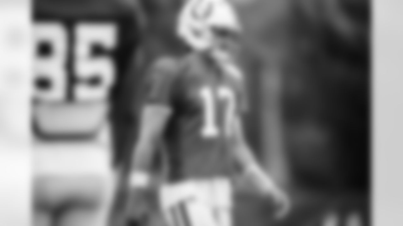 QB Daniel Jones #17