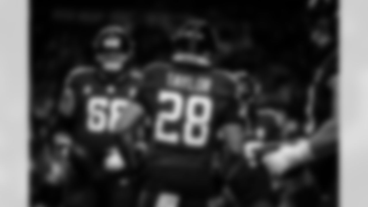 RB Jonathan Taylor #28