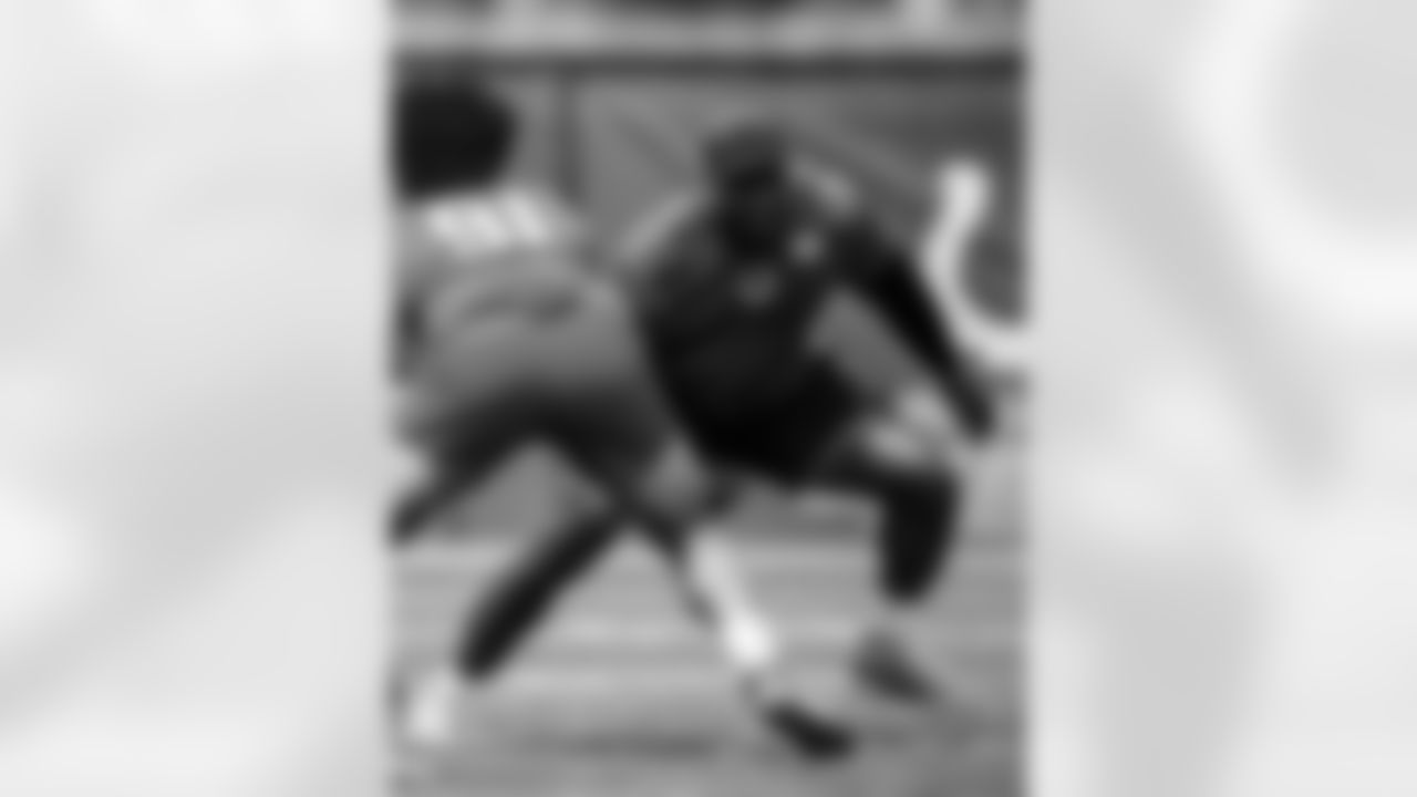 DE Tyquan Lewis #94