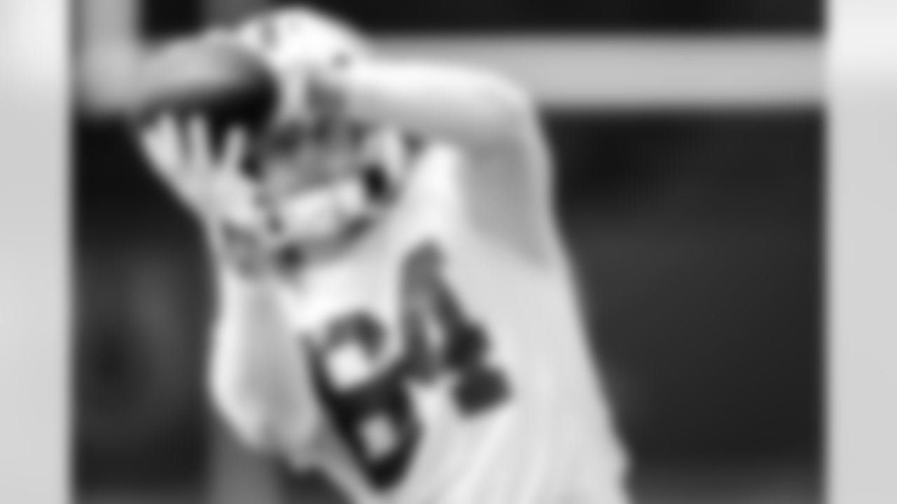 TE Tyler Warren #84