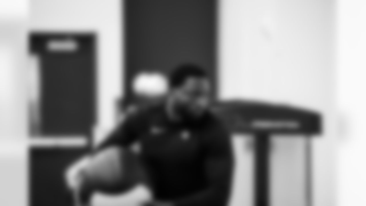 LB Segun Olubi #50