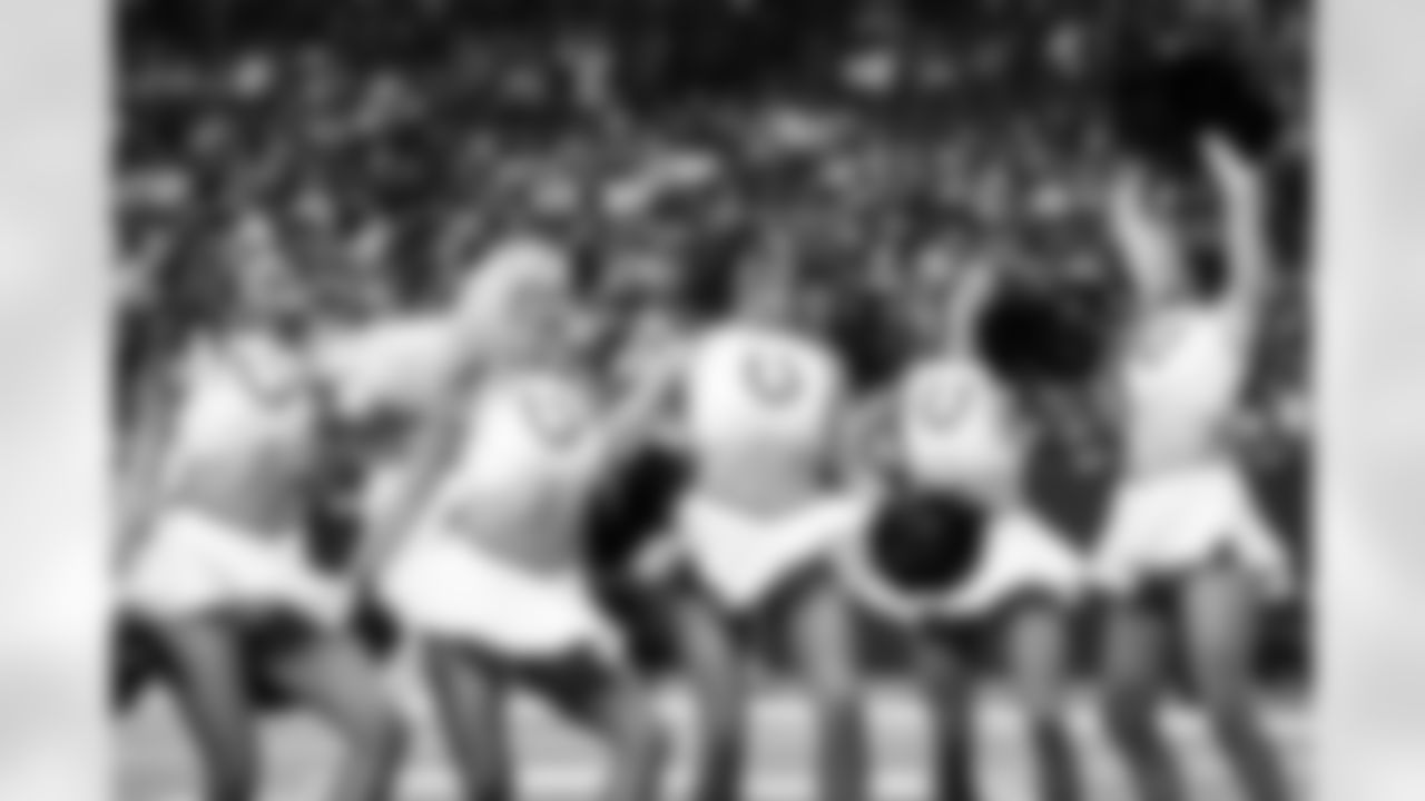 Hannah O., MacLaine F., Sophia S., Whitney L. and Morgan M.