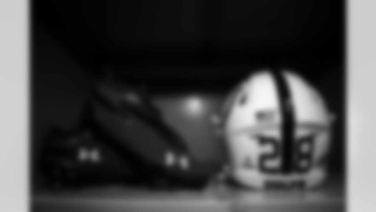 RB Jonathan Taylor #28