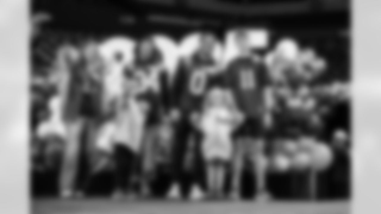 S Ben Nikkel #34 and S Camryn Bynum #0