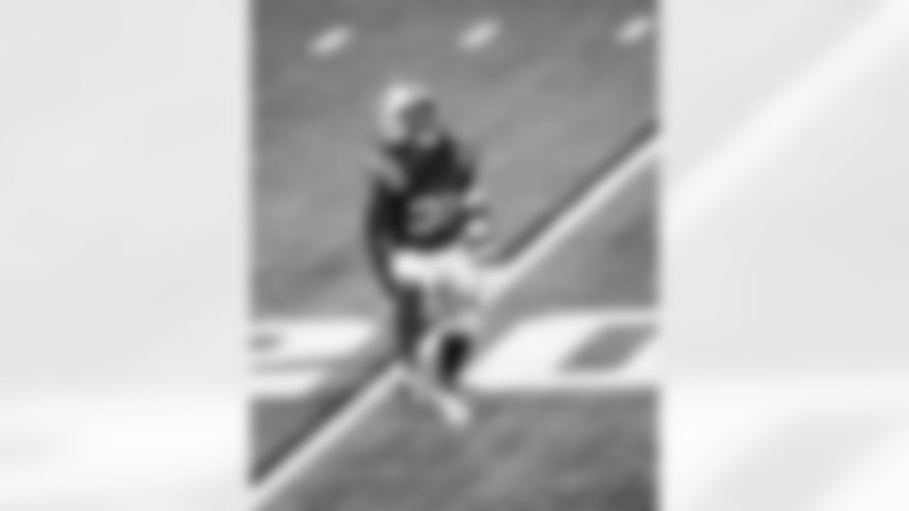 RB Tyler Goodson #31
