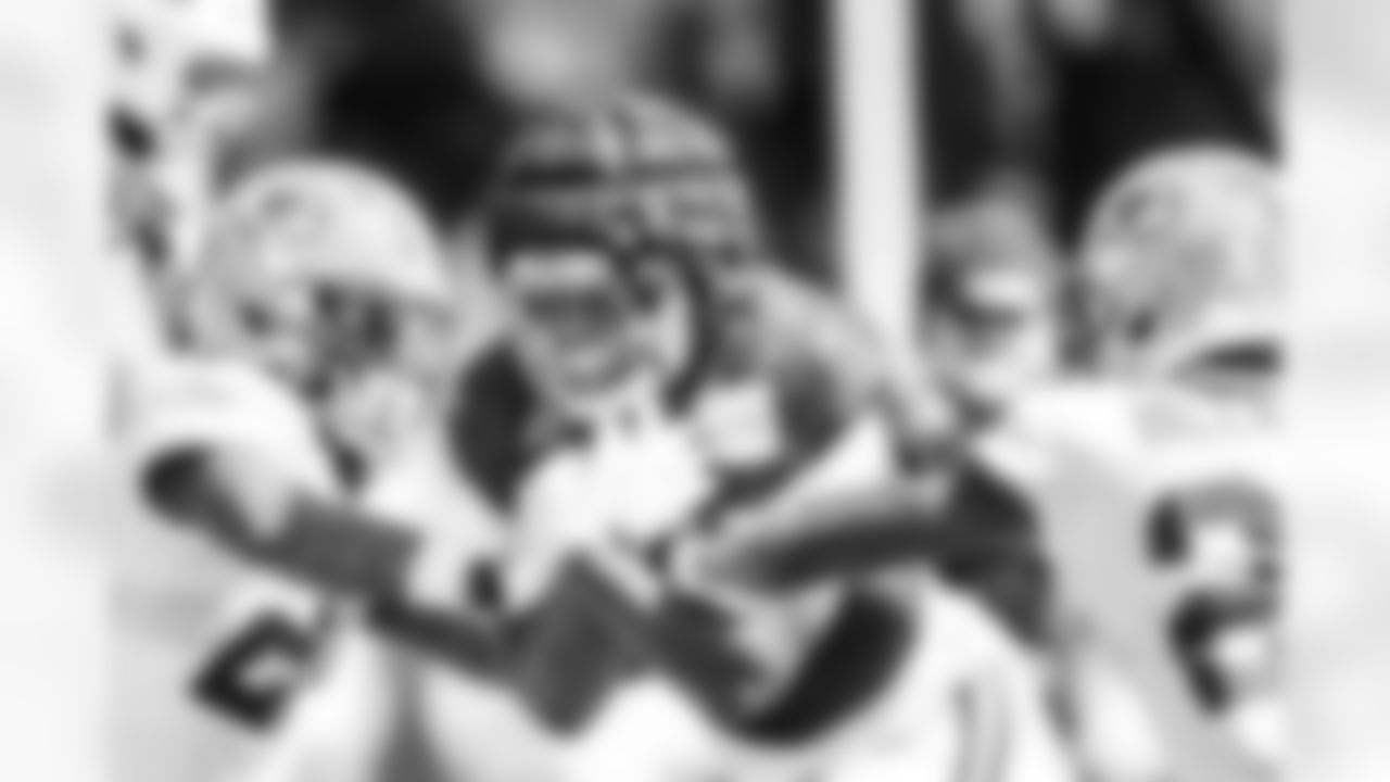 RB Jonathan Taylor #28