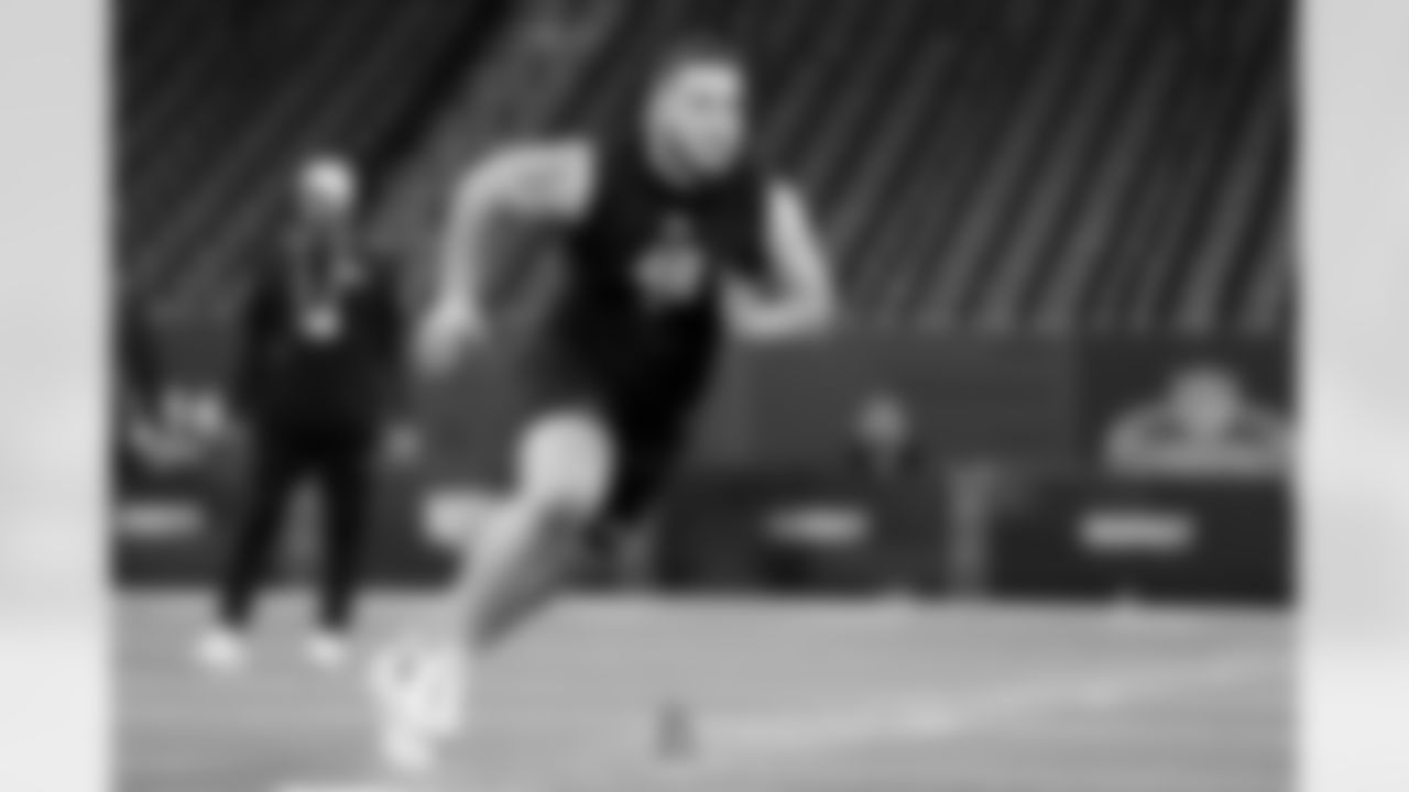 Iowa offensive lineman Beau Stephens (48) participates in a drill during the 2026 NFL Scouting Combine on Sunday, March 1, 2026 in Indianapolis, Indiana. (Lauren Leigh Bacho/NFL)