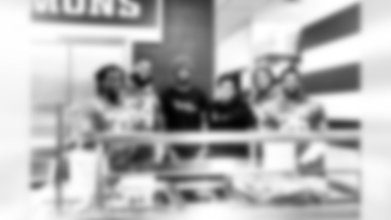 RB Ulysses Bentley IV #37, LB Anthony Walker #54, RB Jonathan Taylor #28 and RB Ameer Abdullah #26