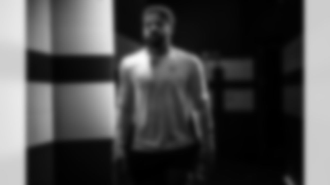 LB Austin Ajiake #58