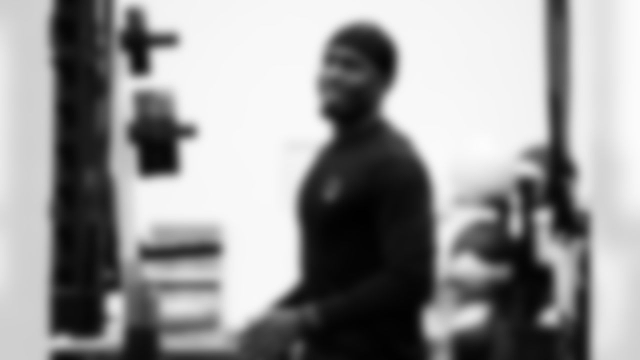 WR Laquon Treadwell #17