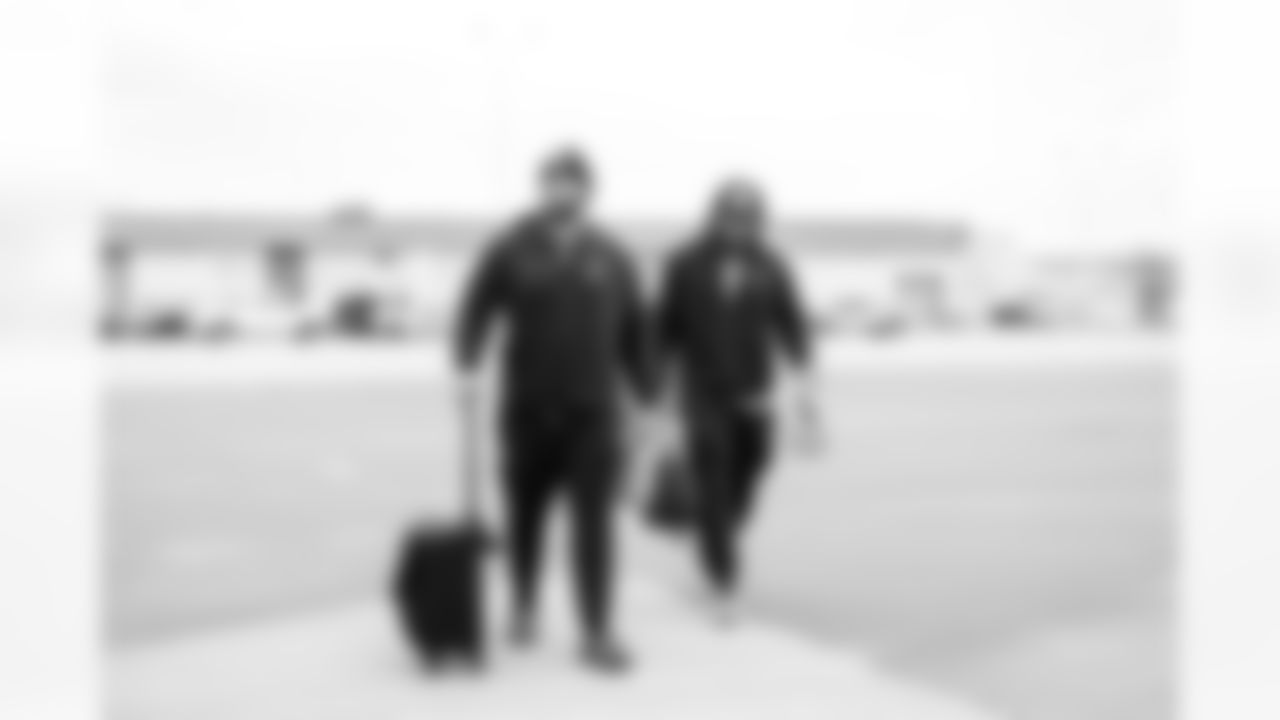 DT Grover Stewart #90 and DE Tyquan Lewis #94