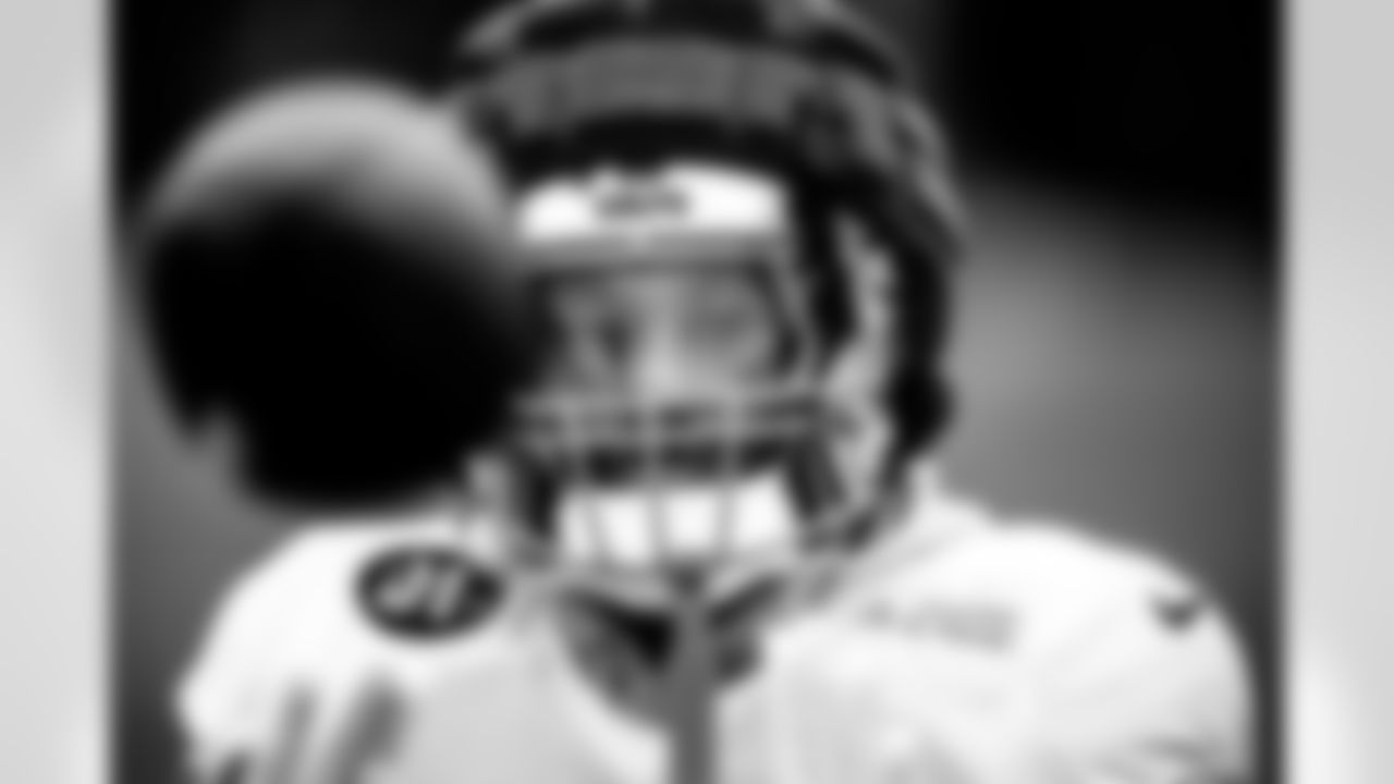 RB Jonathan Taylor #28