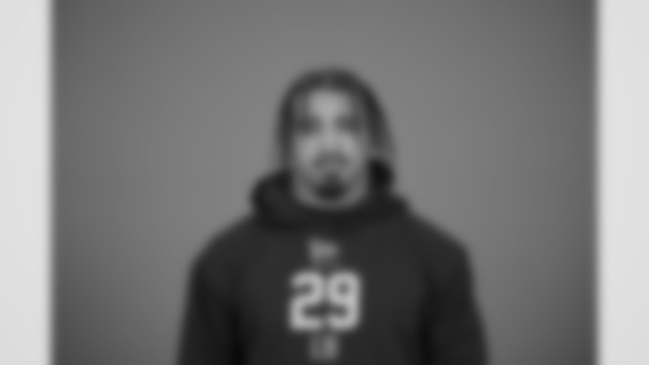 Texas A&M linebacker Taurean York (29) poses for a portrait at the NFL football scouting combine in Indianapolis, Tuesday, Feb. 24, 2026 (AJ Mast/AP Content Services for the NFL)