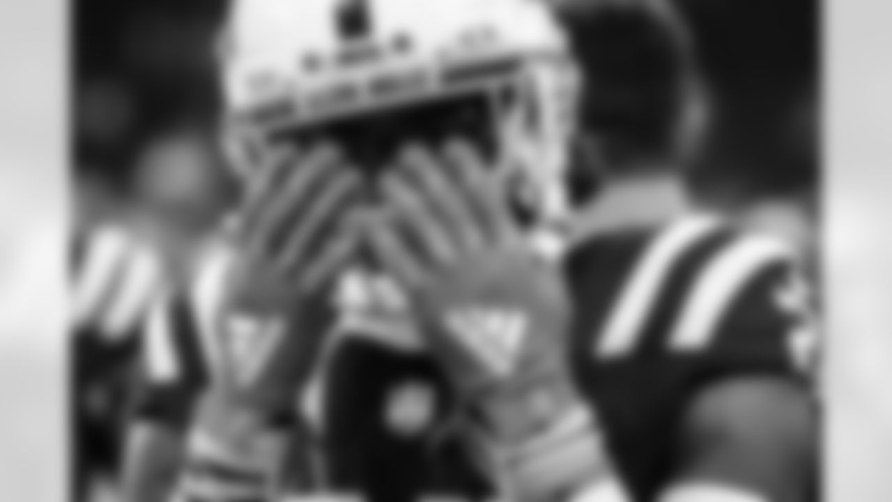 CB Kenny Moore II #23