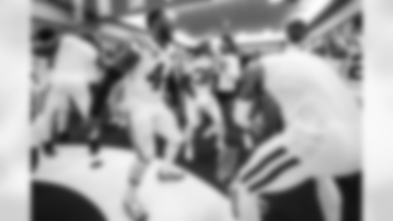 LB Zaire Franklin #44, CB Chris Lammons #38, CB Charvarius Ward #7 and CB Jonathan Edwards #35