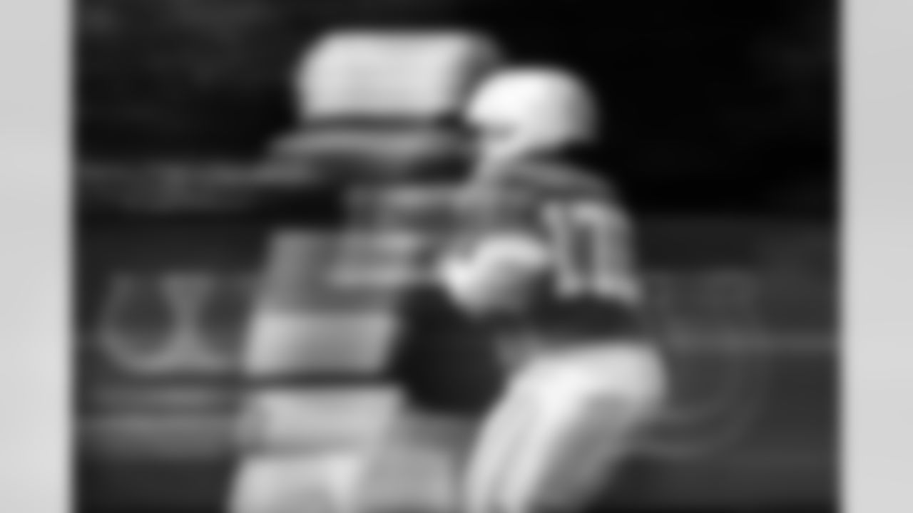 QB Daniel Jones #17