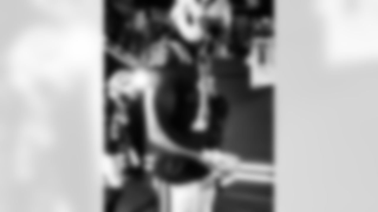 WR Anthony Gould #6 and WR Ashton Dulin #16