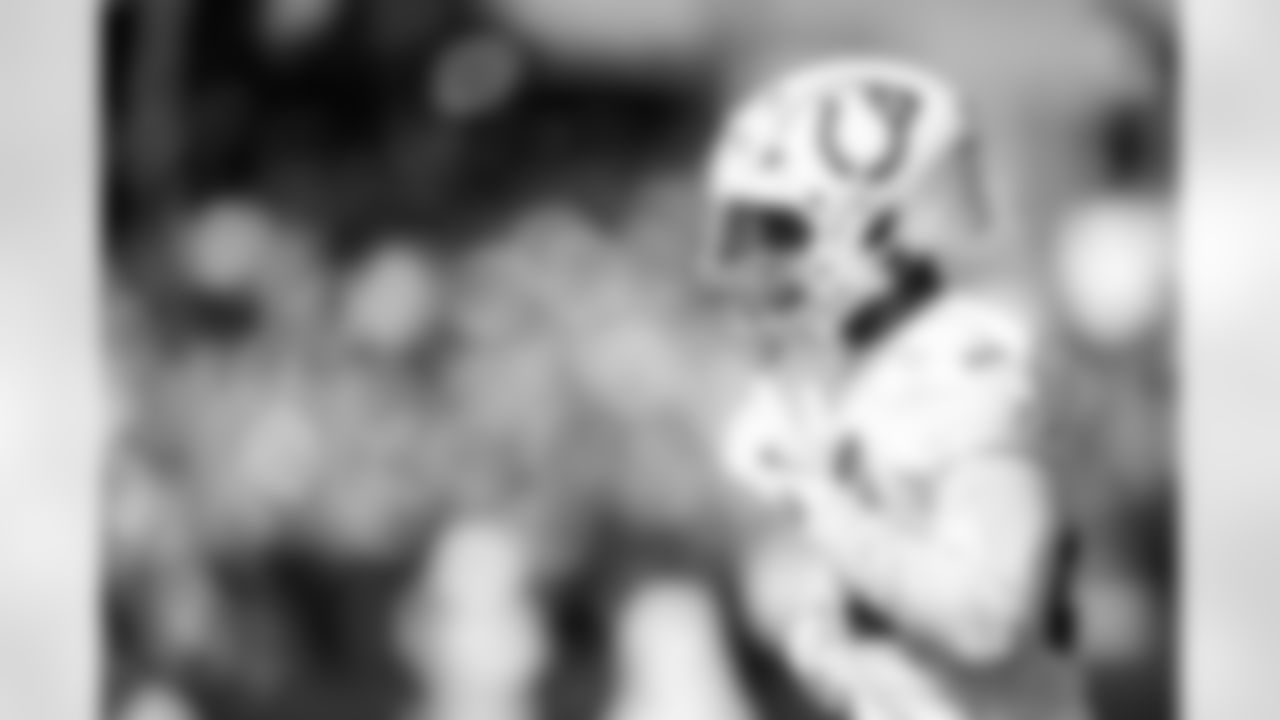RB DJ Giddens #21