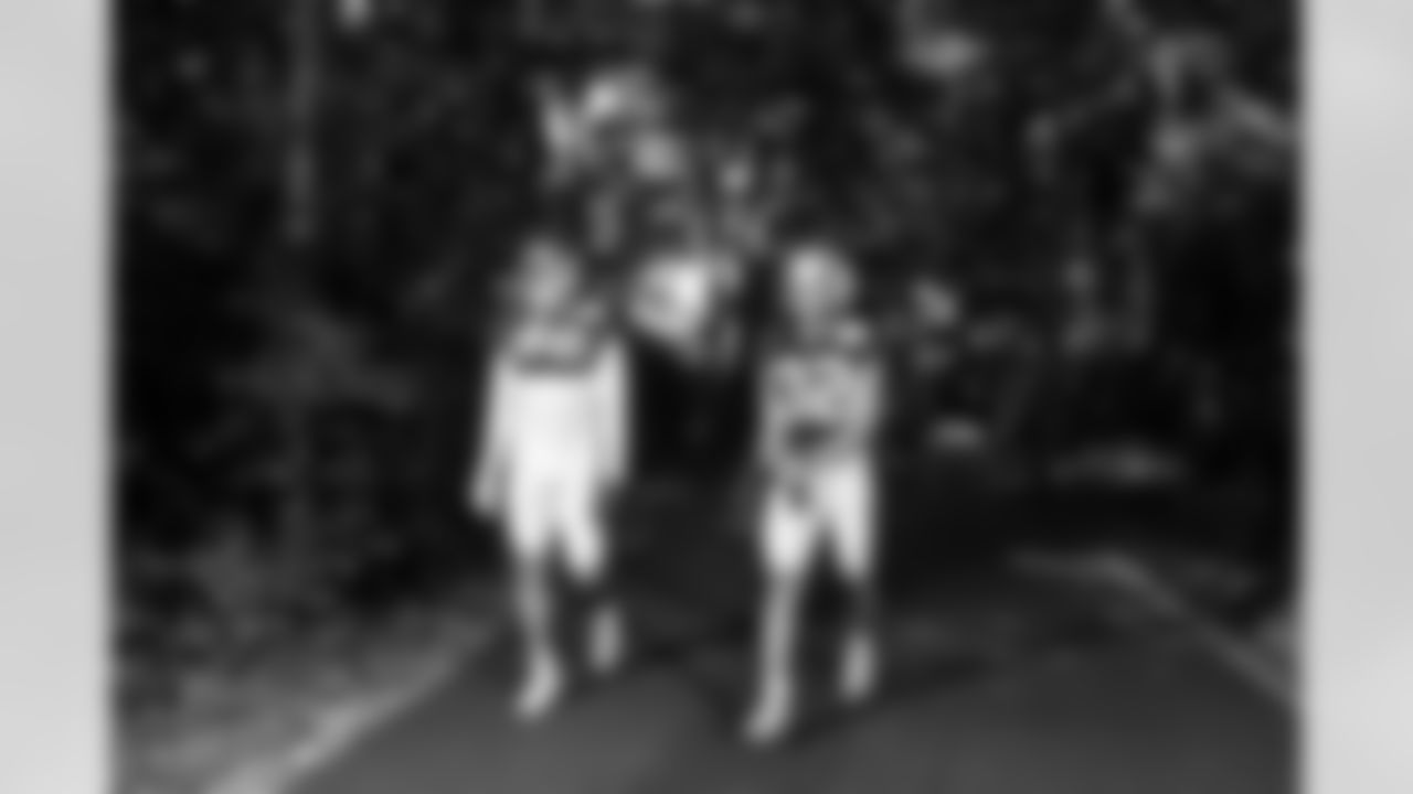 S Rodney Thomas II #25 and S Daniel Scott #32