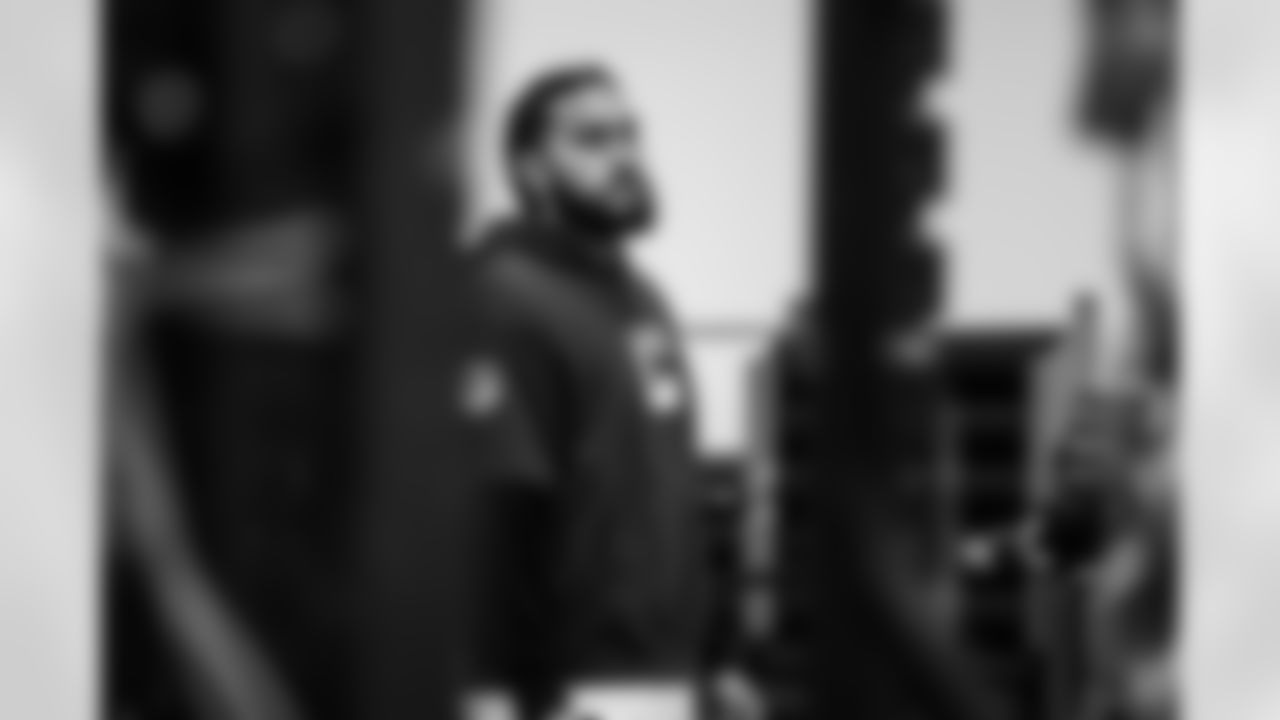 DE Viliami Fehoko Jr. #96