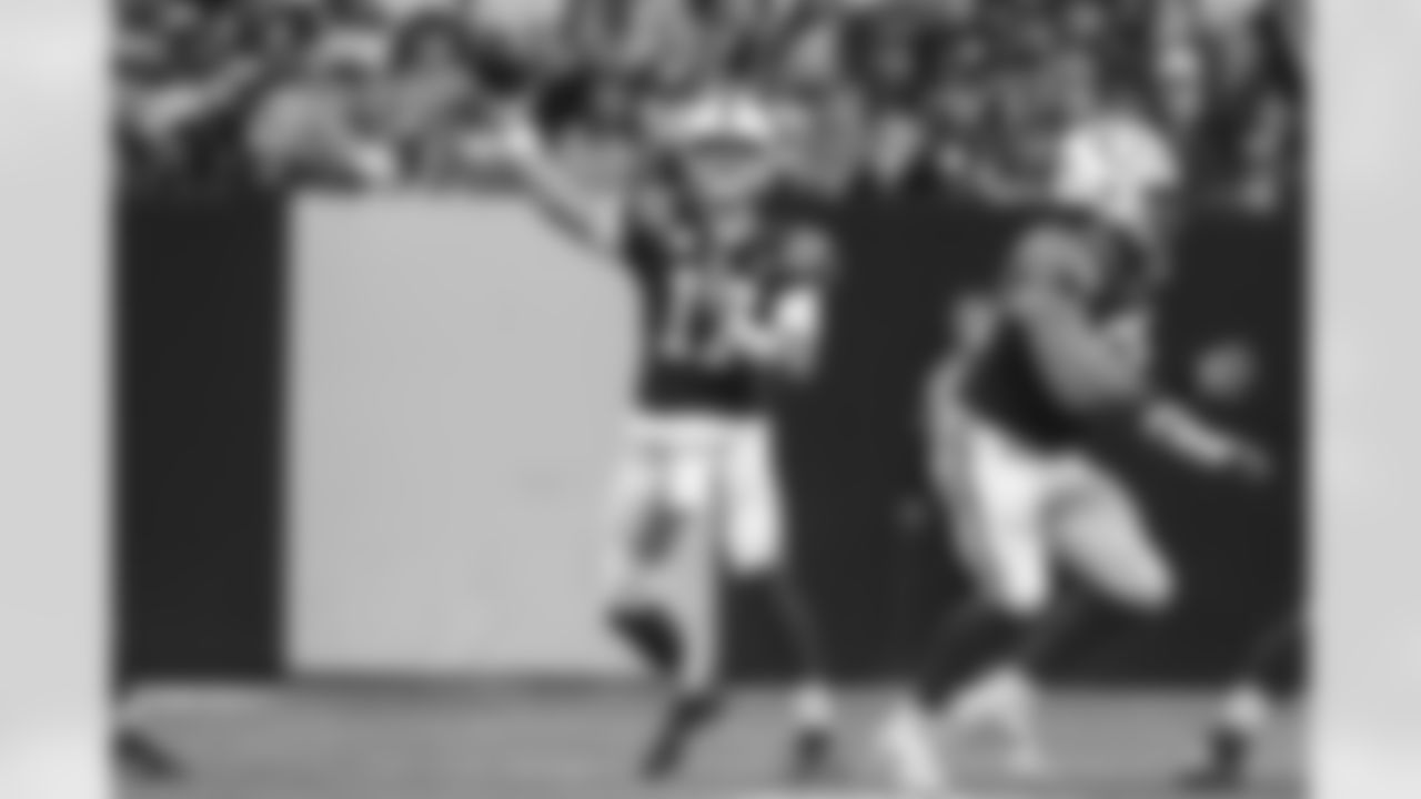 2025_1026_TEN_GamePhotos_0047