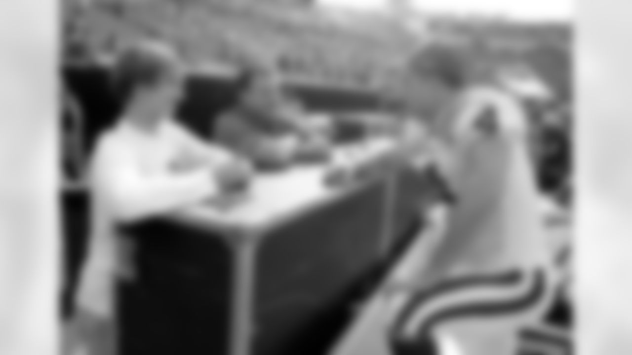 2012_0101_JAX174_macht