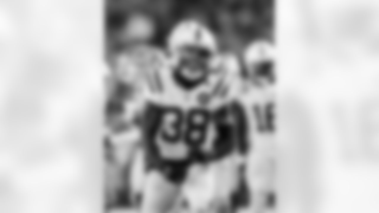 CB Chris Lammons #38