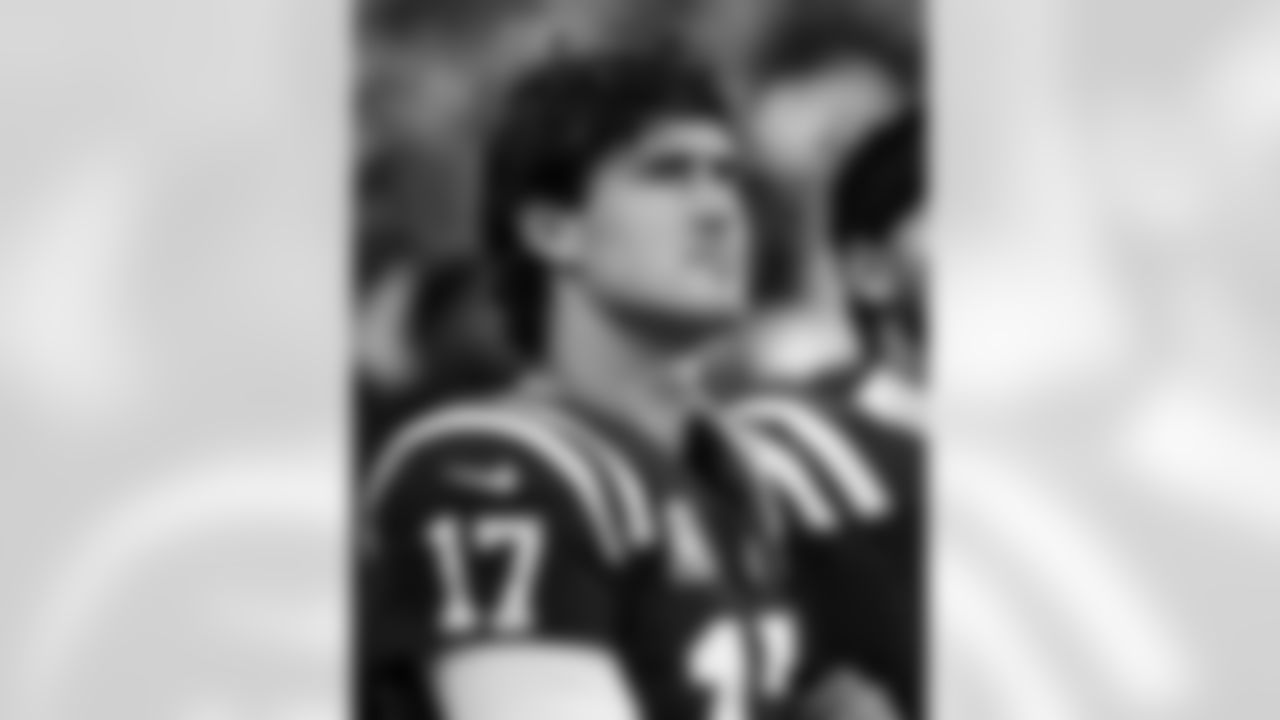 QB Daniel Jones #17