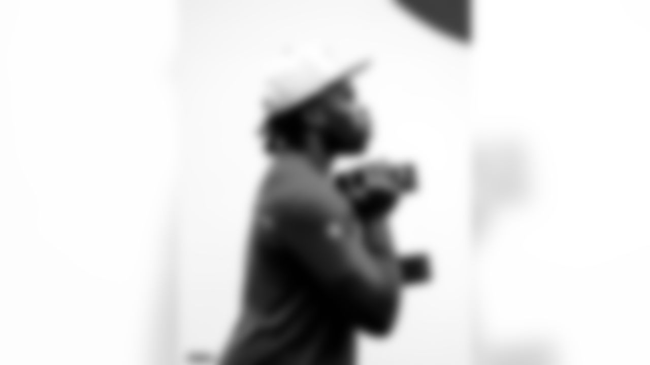 CB Kenny Moore II #23