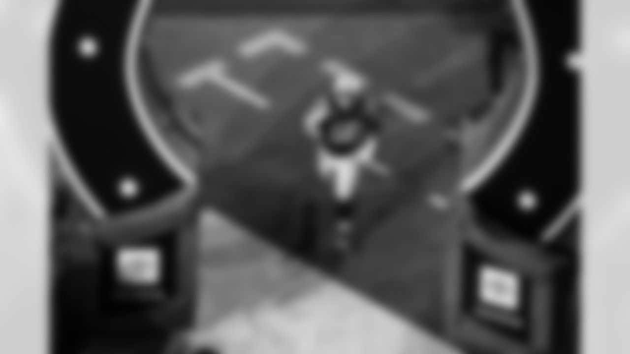 G Quenton Nelson #56