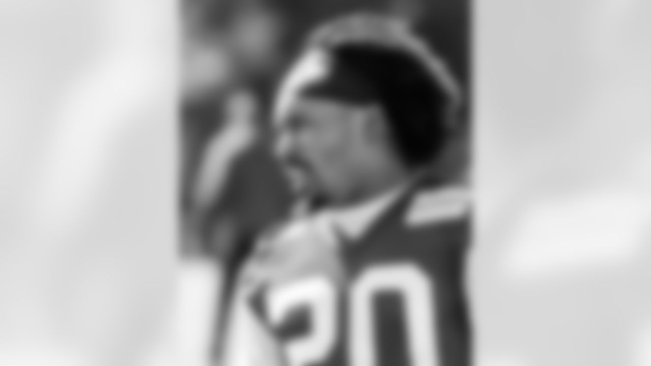 S Nick Cross #20