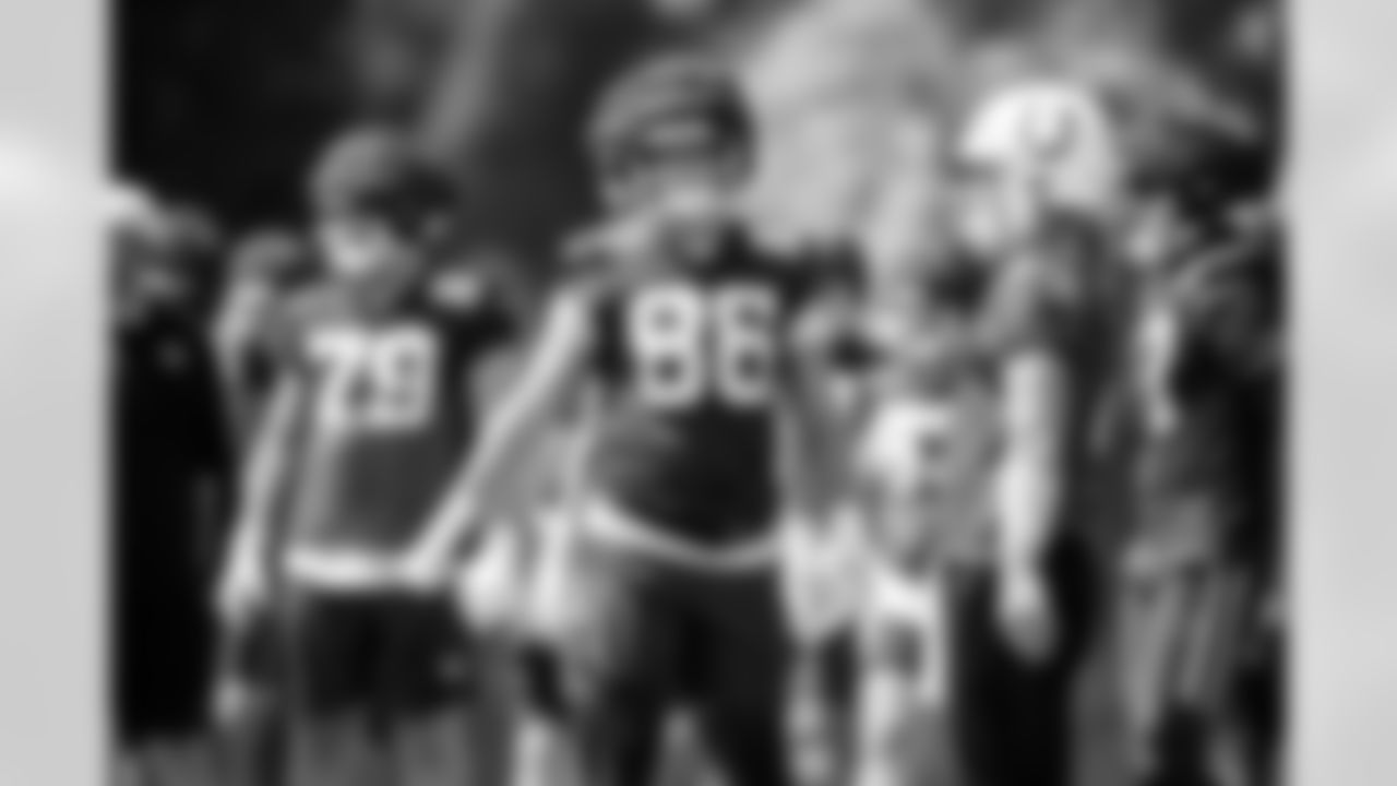TE Will Mallory #86