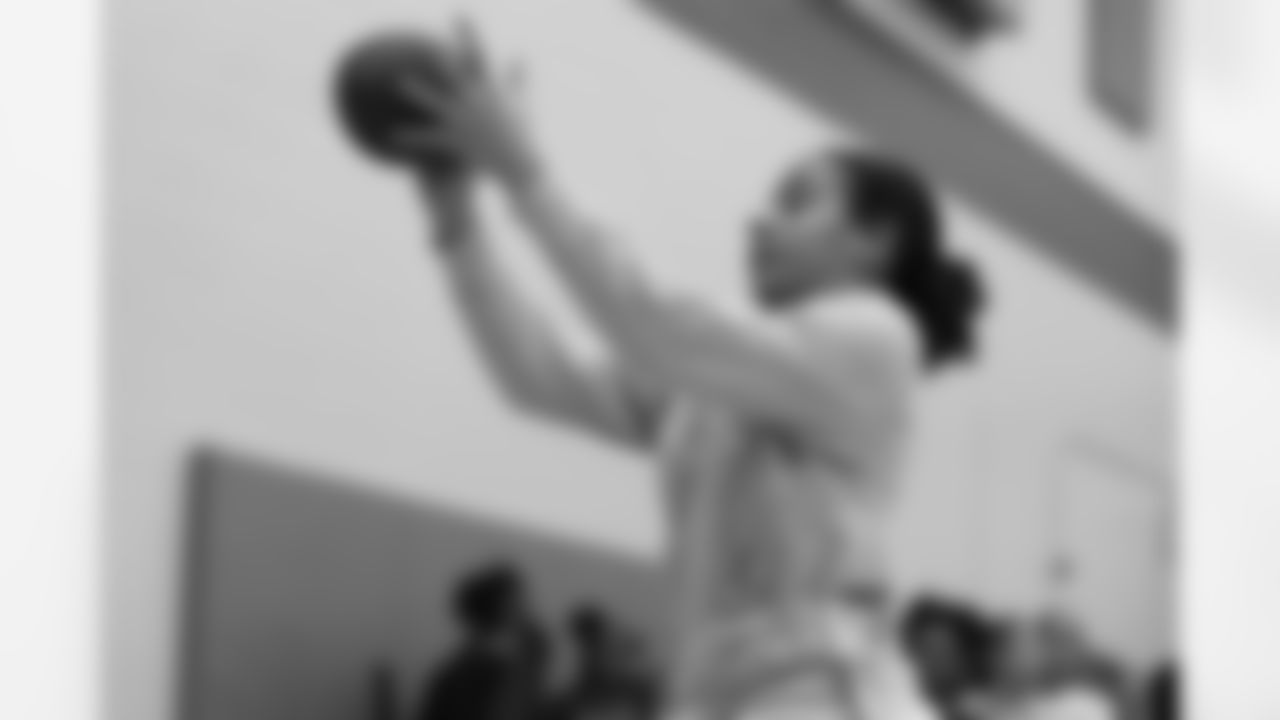 A student participates in a drill during a GENYOUth clinic on Tuesday, Feb. 24, 2026, at Fall Creek Valley Middle School in Indianapolis. (Jerod Ringwald/AP Content Services for the NFL)