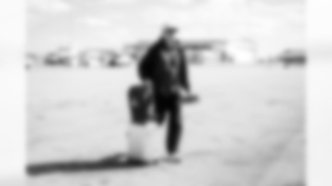 P Rigoberto Sanchez #8