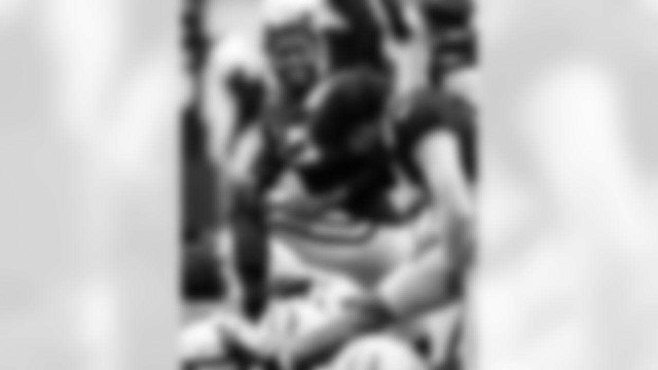 WR Laquon Treadwell #13