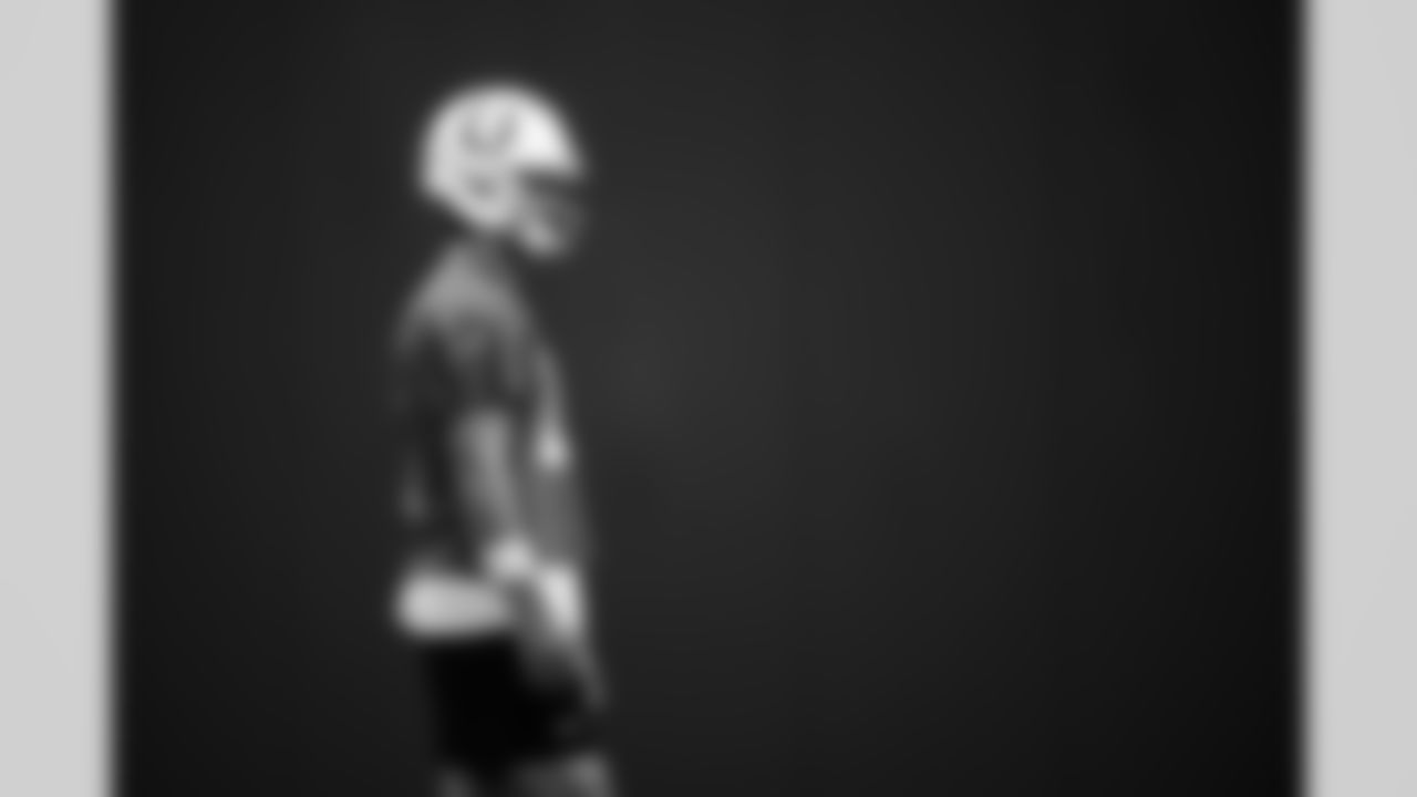 QB Daniel Jones #17