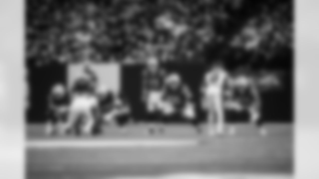 G Tanor Bortolini #60, QB Daniel Jones #17, G Quenton Nelson #56 and T Bernhard Raimann #79