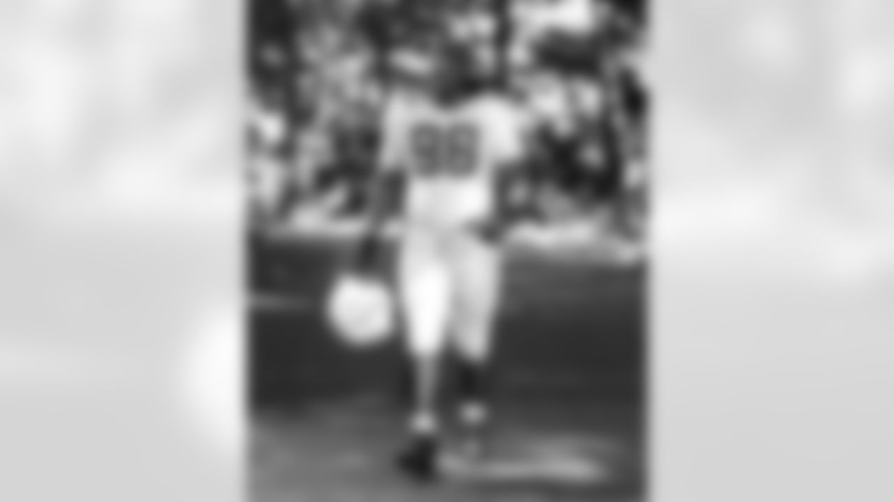 DT Eric Johnson II #98