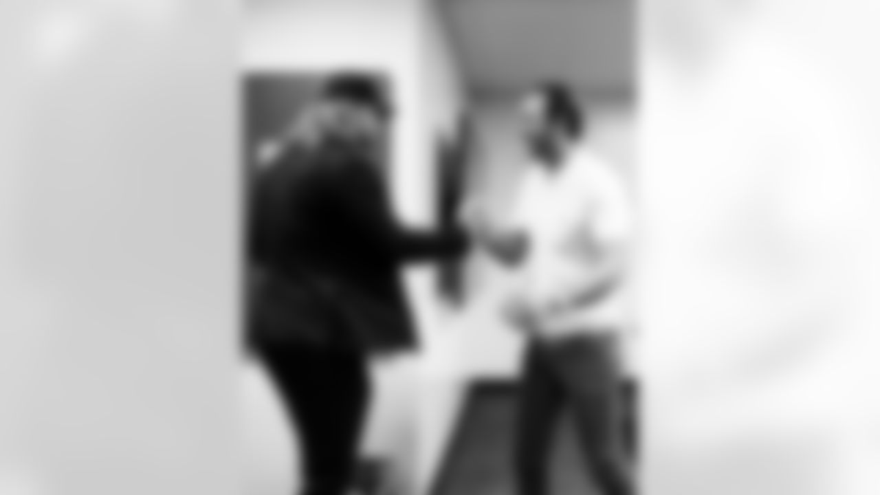 2025_0425_WARREN_VISIT_0073