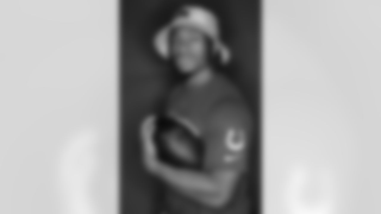 Indianapolis Colts running back Jonathan Taylor (28)  poses for a portrait during the 2026 Pro Bowl on Sunday, February 1, 2026 in San Francisco. (Alika Jenner/NFL)