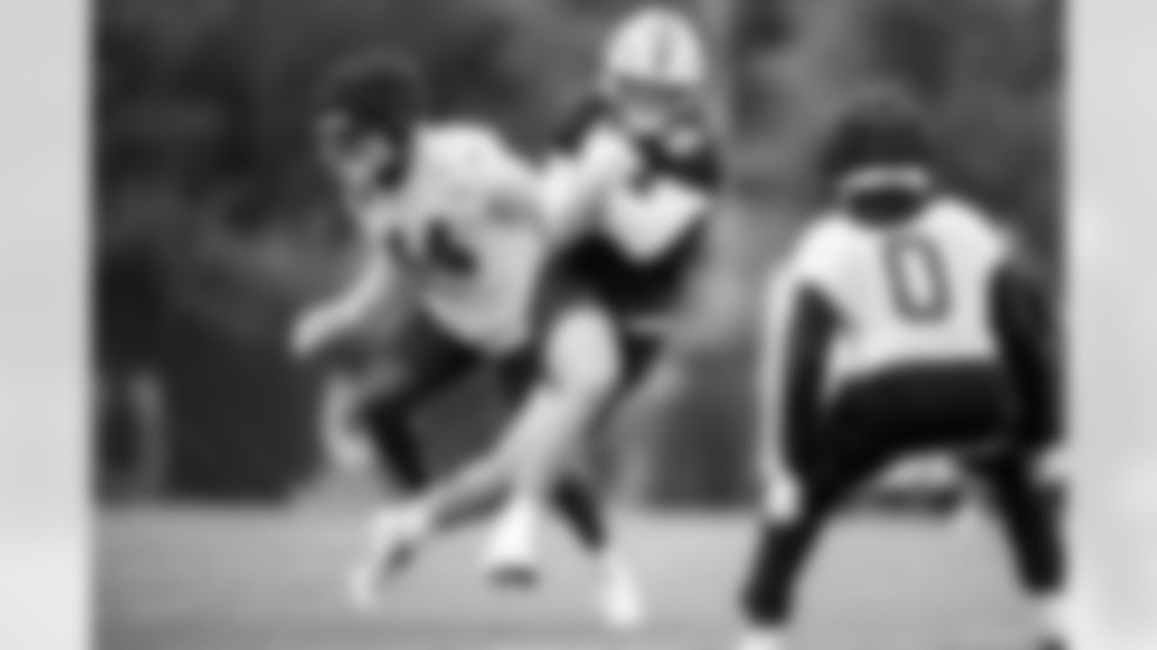 TE Tyler Warren #84