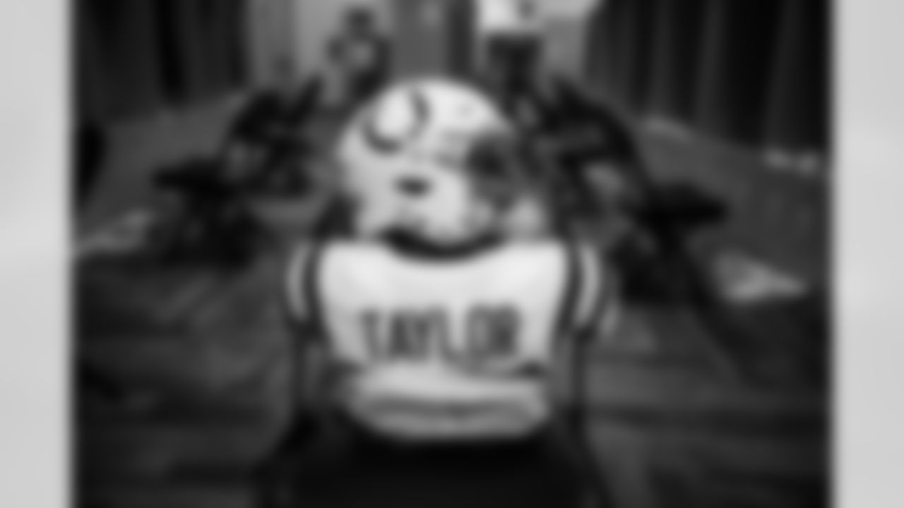 RB Jonathan Taylor #28
