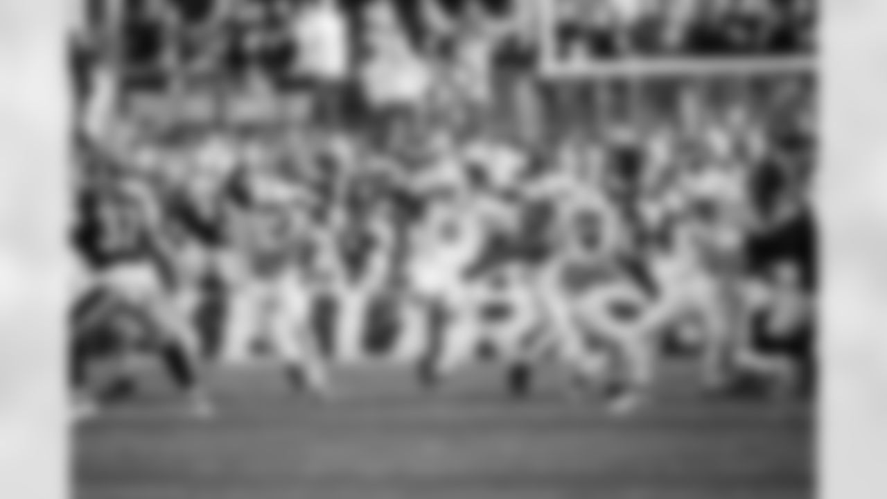 P Rigoberto Sanchez #8