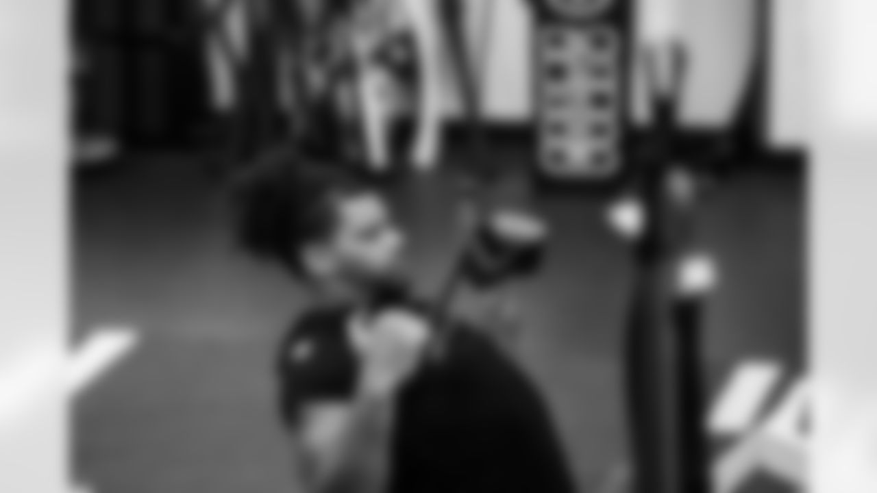 TE Drew Ogletree #85