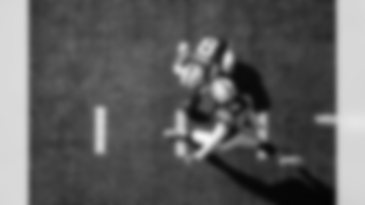 P Rigoberto Sanchez #8 and K Spencer Shrader #3