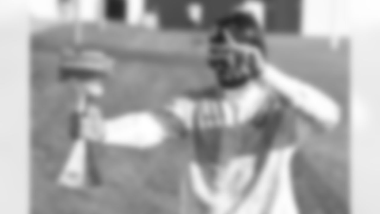 10 QB Gardner Minshew